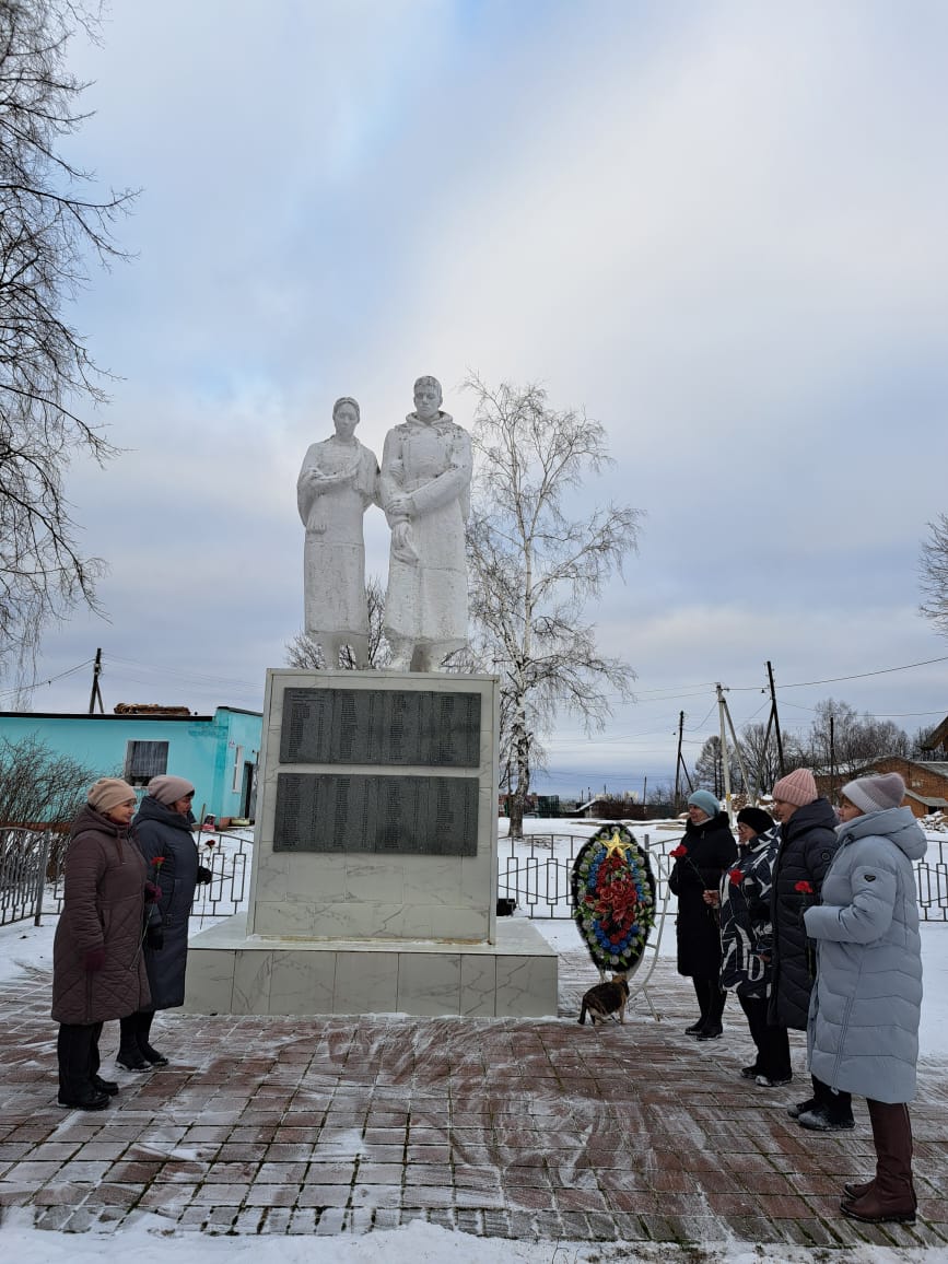 23 февраля - День защитника Отечества.